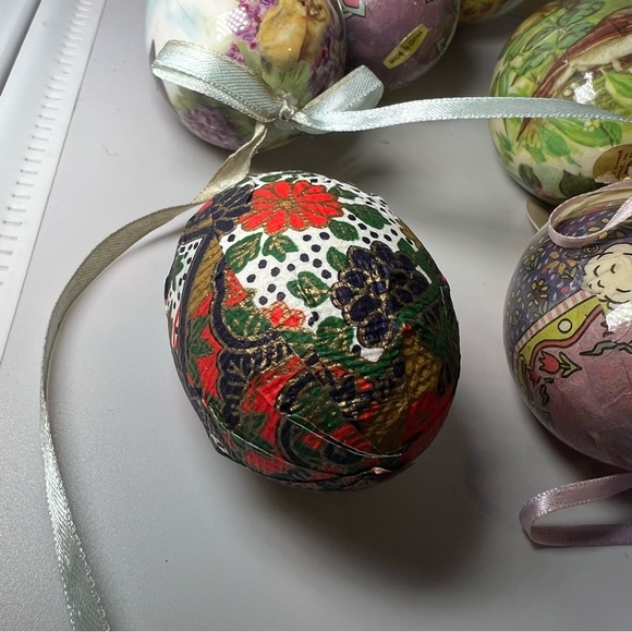 Set Of 14 Vintage Decoupage Easter Eggs Paper Mache Decoration Ornaments Bunny - Picture 4 of 7